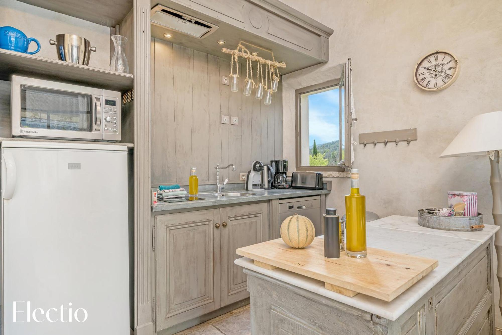 Residence Les Petitons Оппед Екстер'єр фото