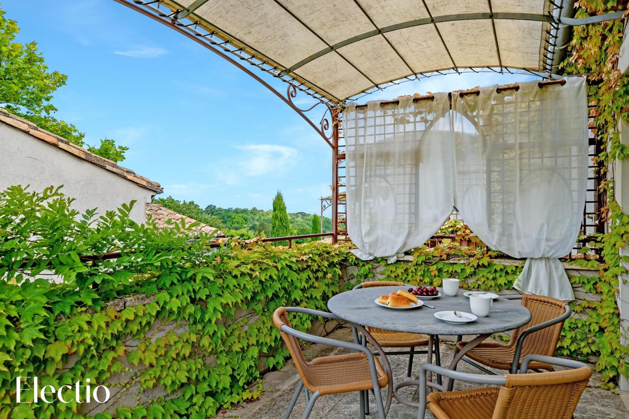 Residence Les Petitons Оппед Екстер'єр фото