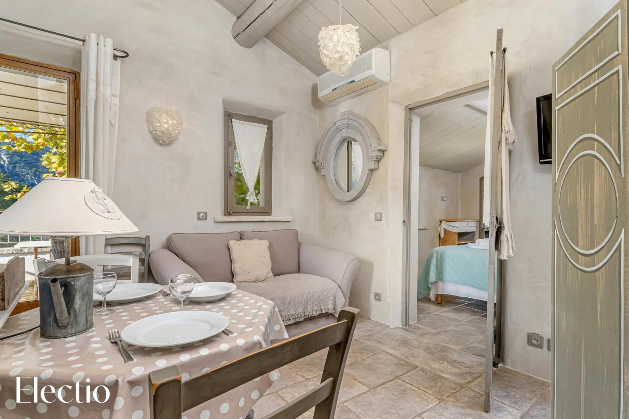 Residence Les Petitons Оппед Екстер'єр фото