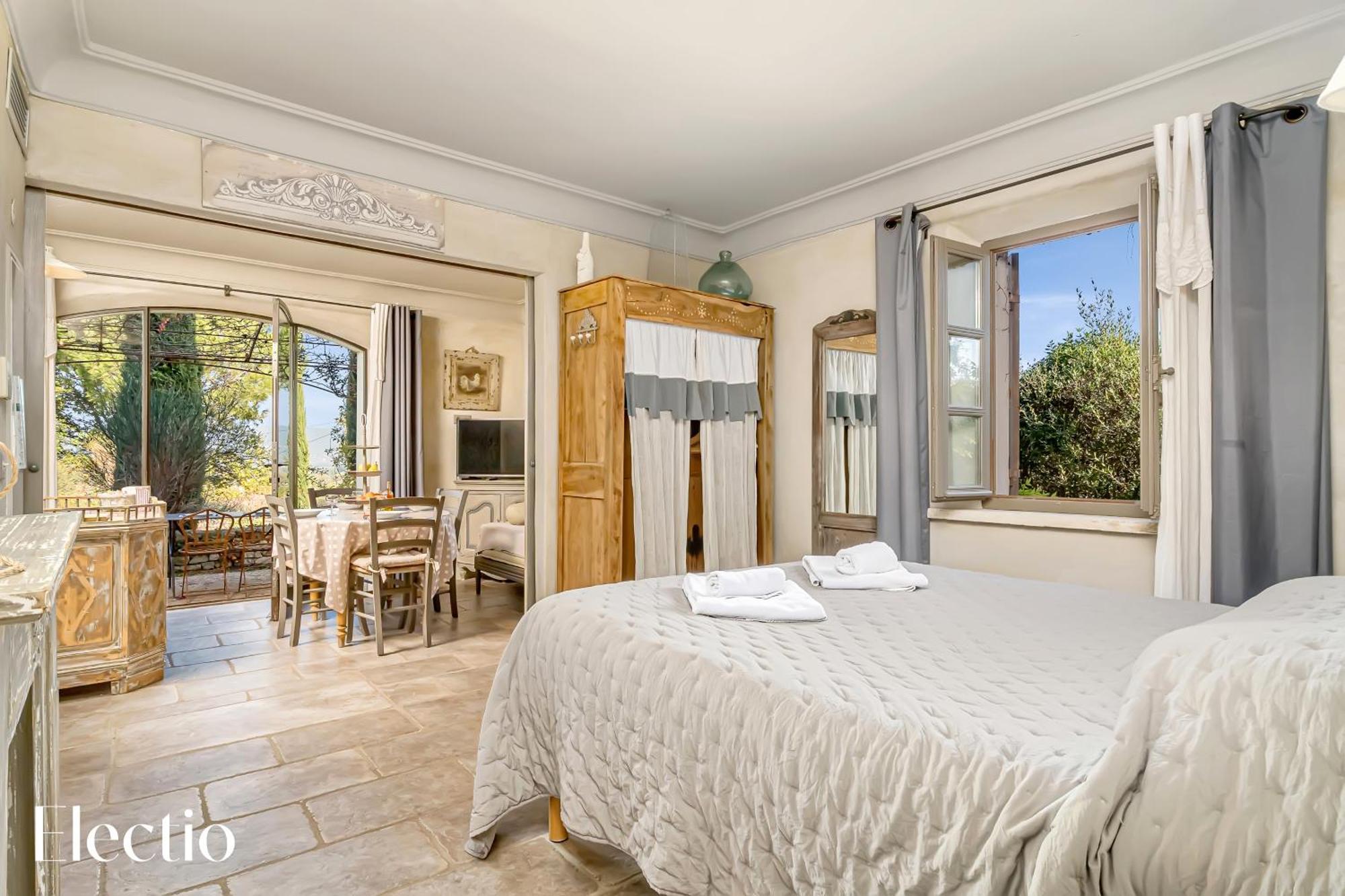 Residence Les Petitons Оппед Екстер'єр фото